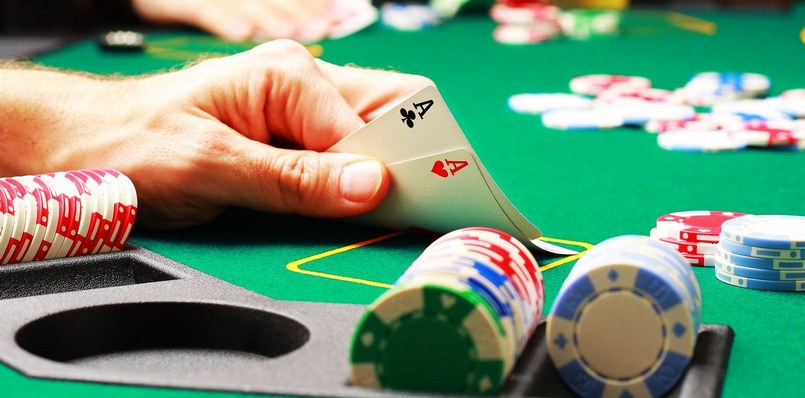 Sân chơi cung cấp sảnh trò chơi Poker
